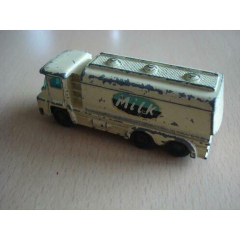London bus, koelwagen en Melkauto
