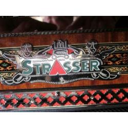 Strasser Harmonica, Wiener