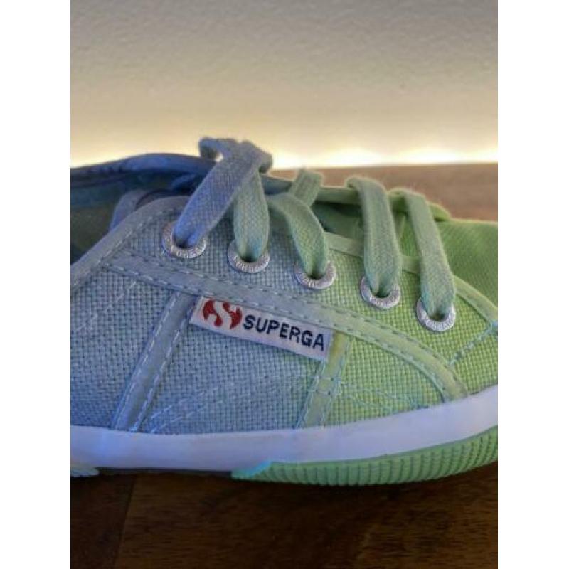 Superga gympen blauw groen maat 34 weinig gedragen