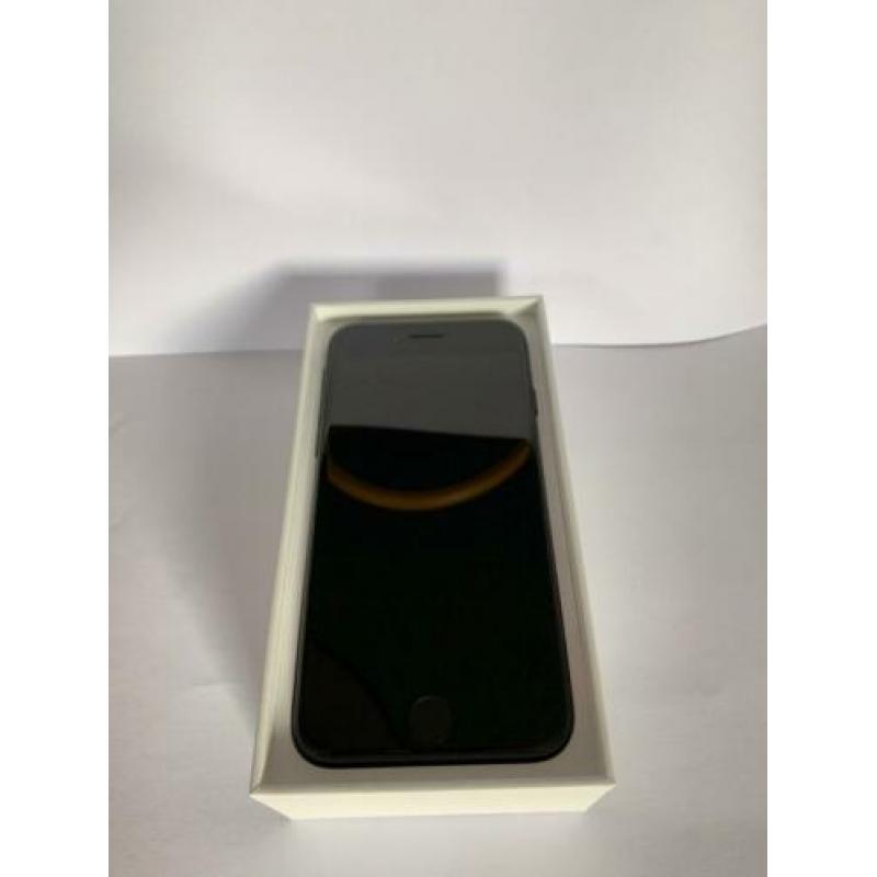 iPhone 7 32GB Zwart + oplader
