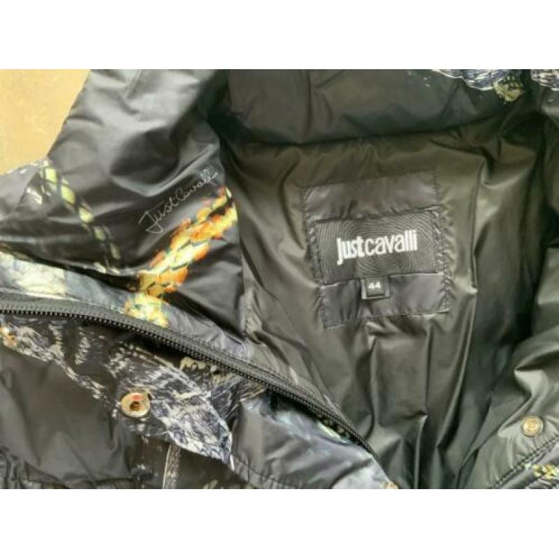 Mooie Jas van JustCavalli