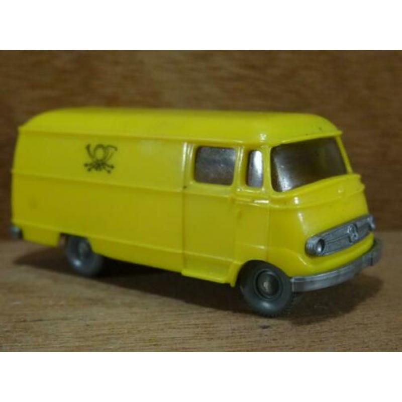 WIKING 1:87, MB L-319, Oude Bestelbus Duitse Post, zie Foto`