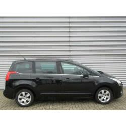 Peugeot 5008 1.6 VTi Blue Lease 5p. (bj 2012)