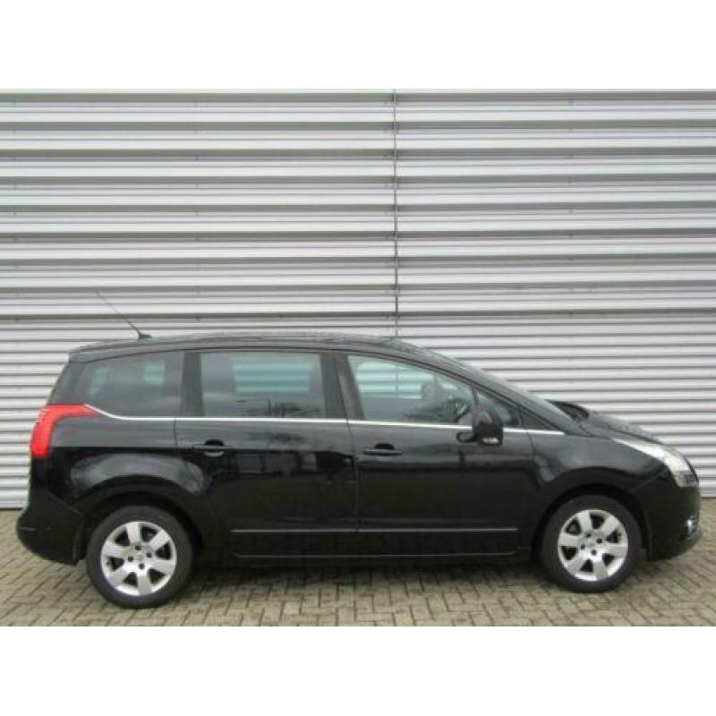 Peugeot 5008 1.6 VTi Blue Lease 5p. (bj 2012)