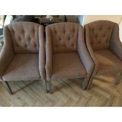 Eetbank + eetkamerstoelen