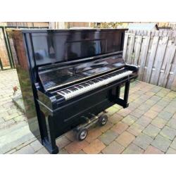 Gereviseerde zwarte Leutke piano.