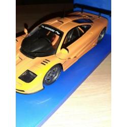 UT McLaren F1LM