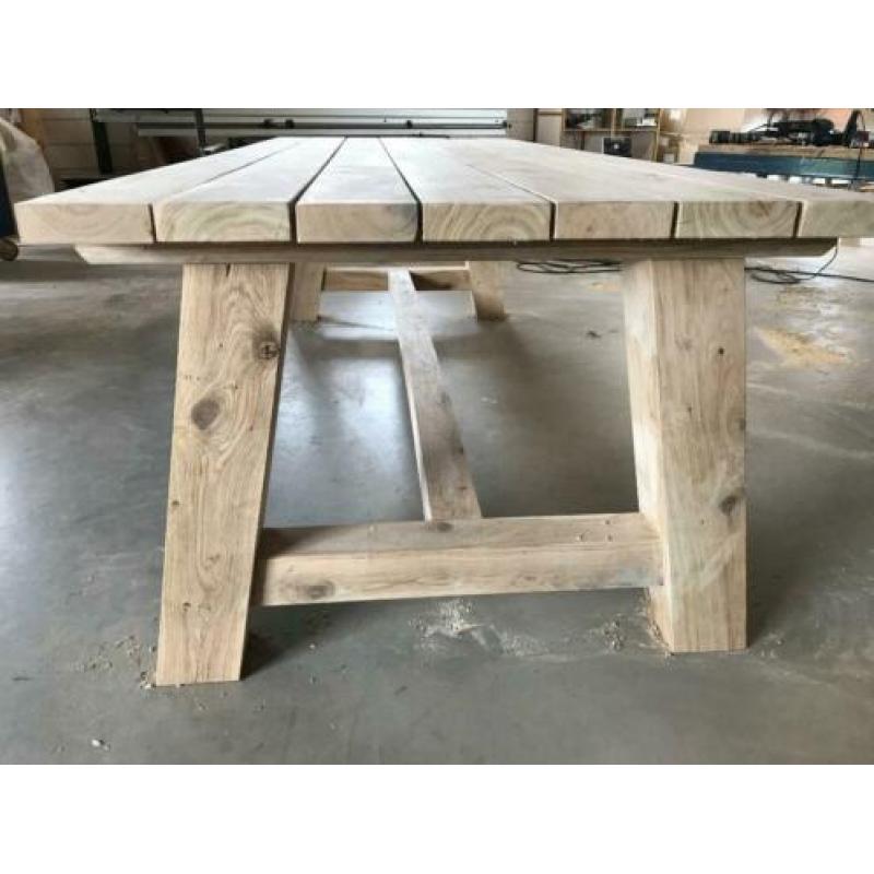 Massief eiken tuintafel buitentafel