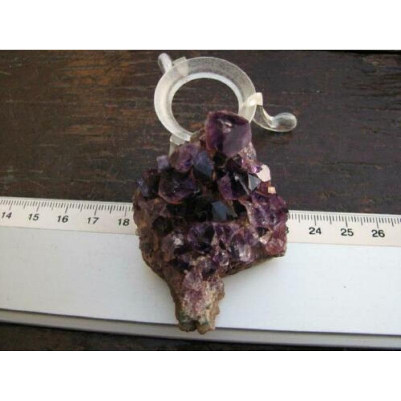 Diverse Mooie stukken Amethyst uit Brazilië.€ 6,00 per stuk