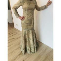 Goud beige jurk, maat 38/38