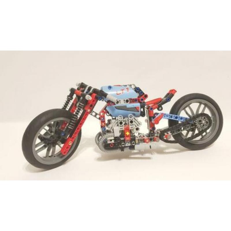 Lego Technic 2 in 1 motor 42036