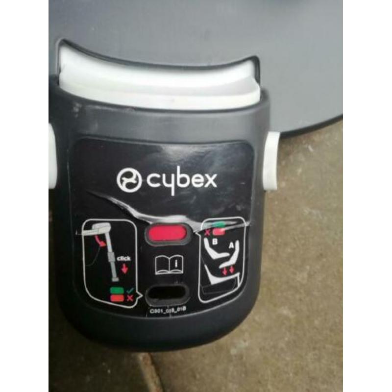 cybex gold atom m I-size en isofix base