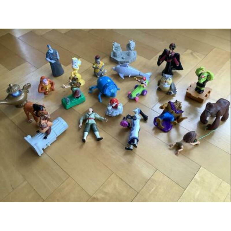 McDonalds speeltjes. De meeste uit de jaren 90.