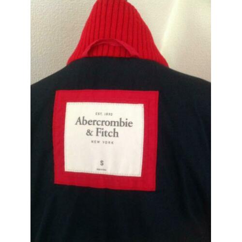 Abercrombie & Fith tussenjack. S