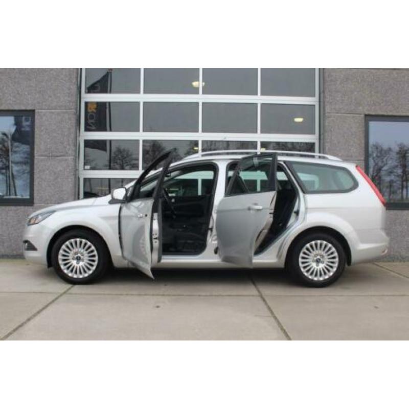 Ford Focus Wagon 1.8-16v 126 Pk Titanium Trekhaak Navigatie