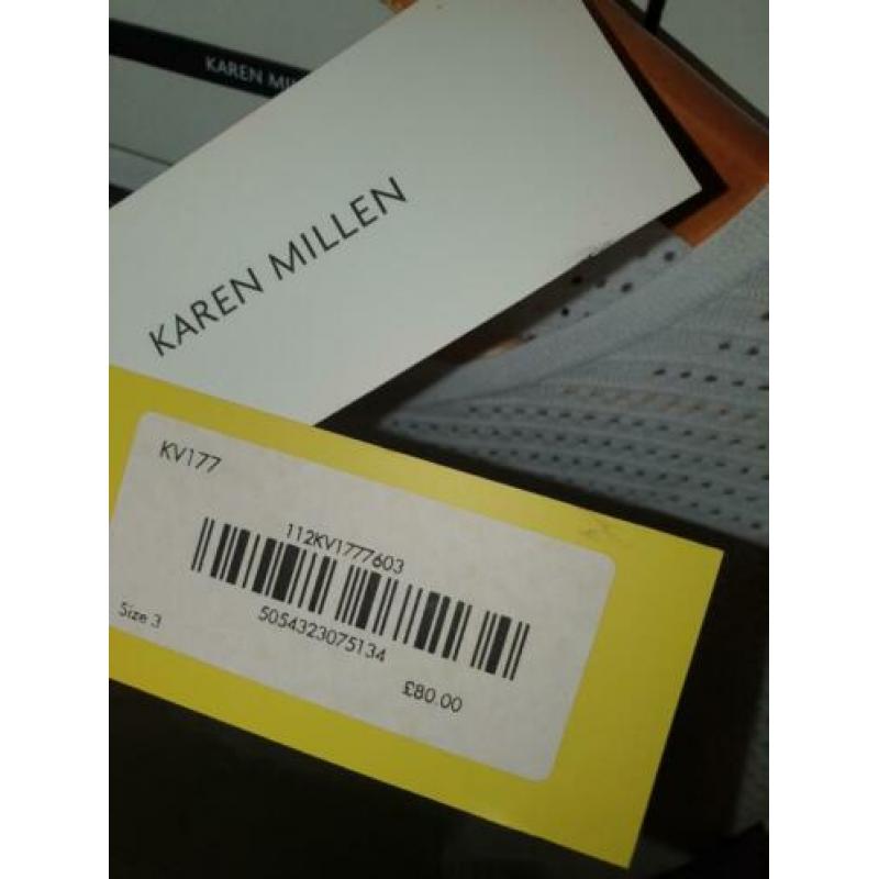 Karen Millen top size 3 (mt 38-40) wit