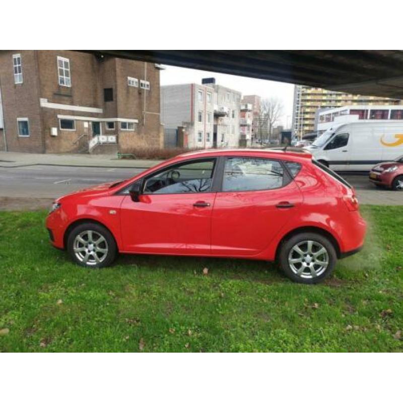 Seat Ibiza 1.2 51KW 5DRS 2009 Rood