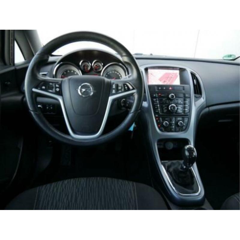 Opel Astra Sports Tourer 1.4 Turbo Business + Navigatie/17in