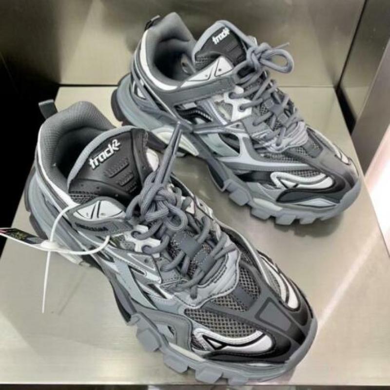 BALENCIAGA 'TRACK 2' - 35 t/m 45