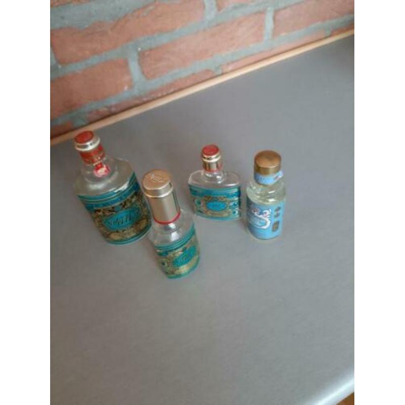 4 reukflesjes eau de cologne