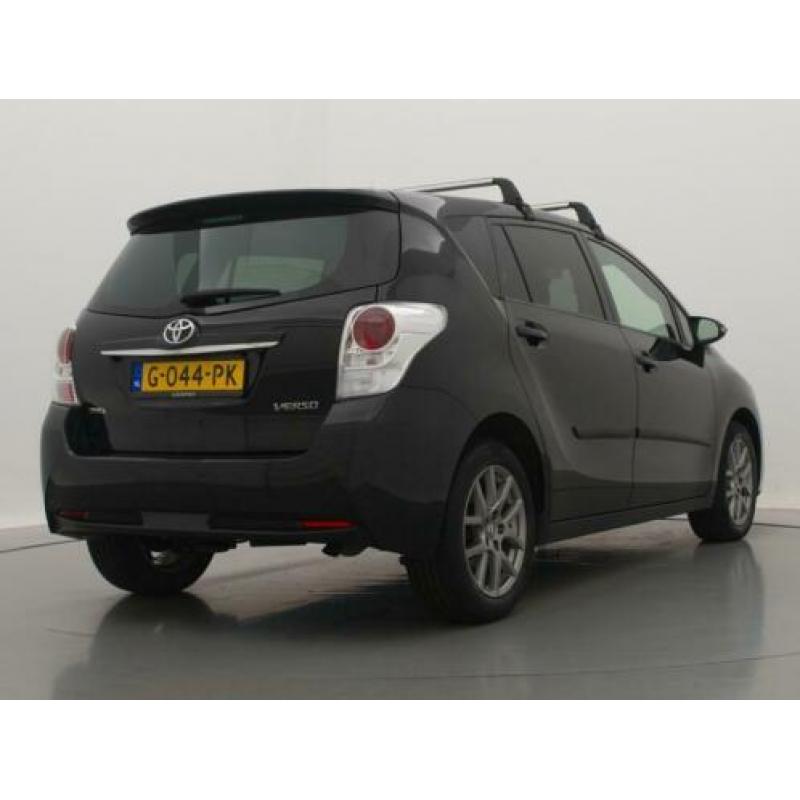 Toyota Verso 1.6 VVT-i Aspiration | Panoramadak | Lichtmetal