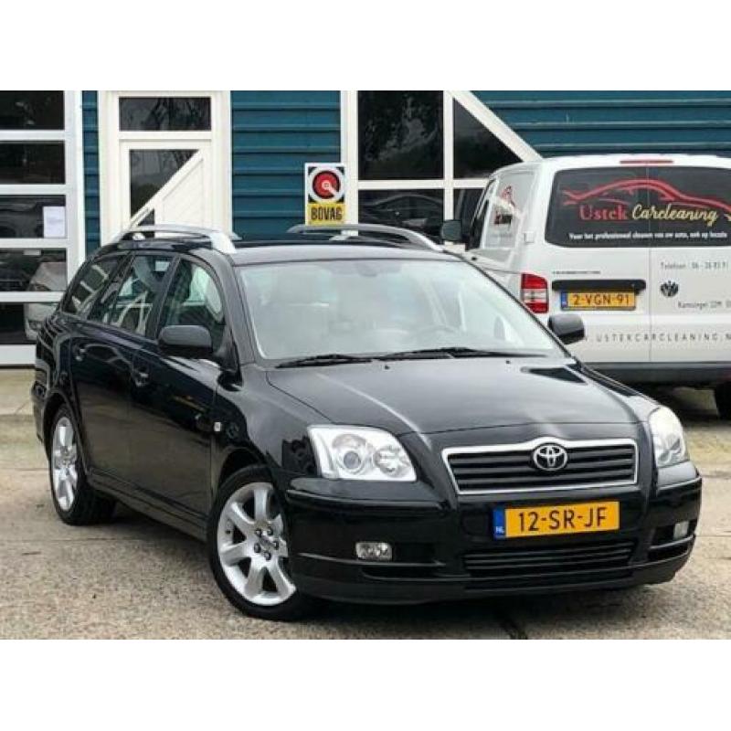 Toyota Avensis Wagon 2.0-16V VVTi Executive Automaat/ECC/LMV