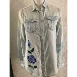 Maat m - my basic denim - licht blauw katoenen shirt