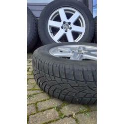 Volvo XC90 Borbet velgen 17 inch winterbanden