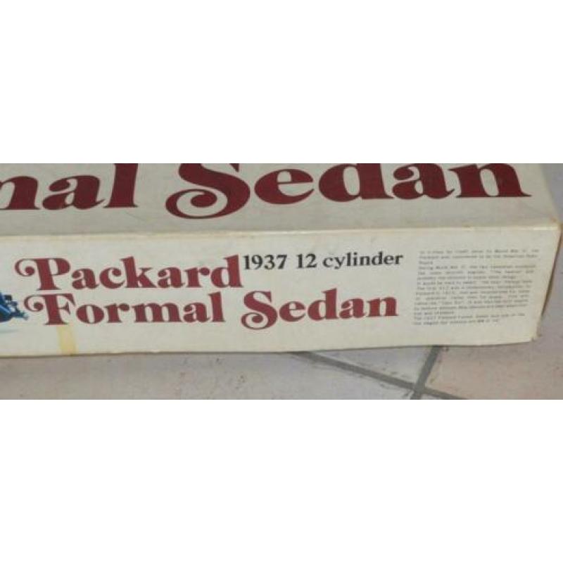 antieke bouwdoos Packard Formal Sedan van Bandai