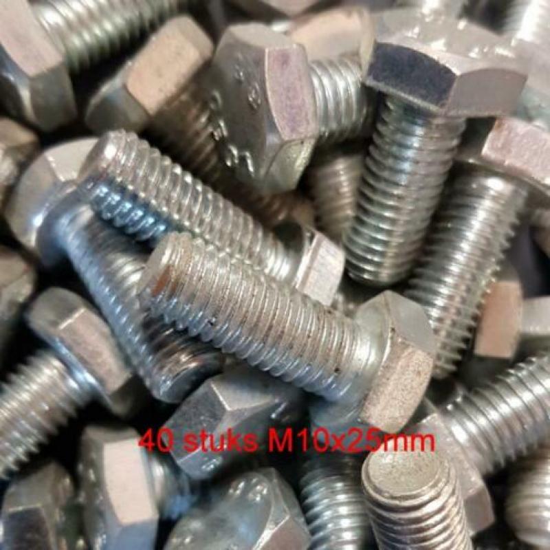 120 st. - TAPBOUT - M10 x 25 - M10 x 30 - M10 x 35 mm - 8.8