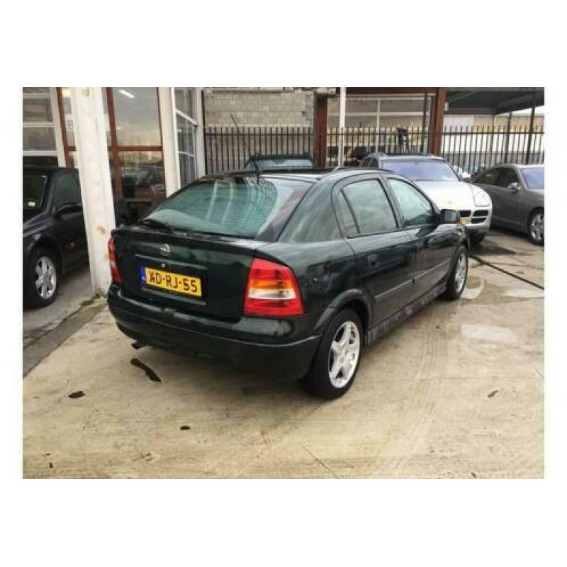 Opel Astra 1.6 Sport
