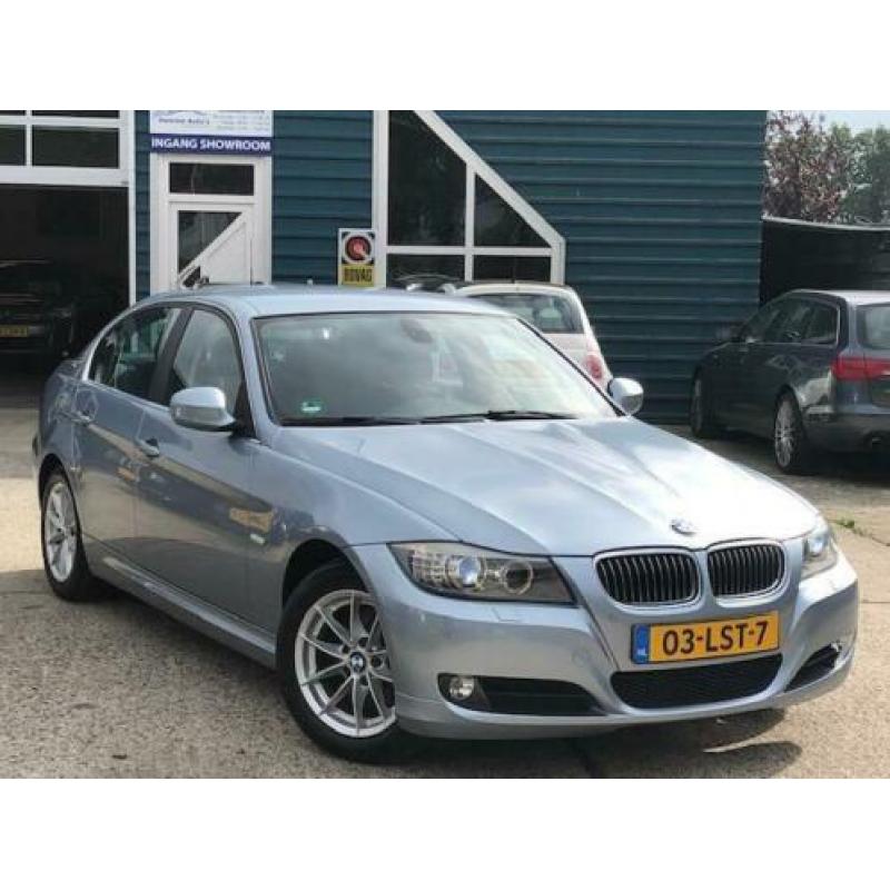 BMW 3 Serie 320i Business Line Aut6/ECC/LMV/Navi/Half leer/X
