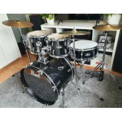 Pearl 22-10-12-16-14 Nieuwstaat. Compleet!!!.