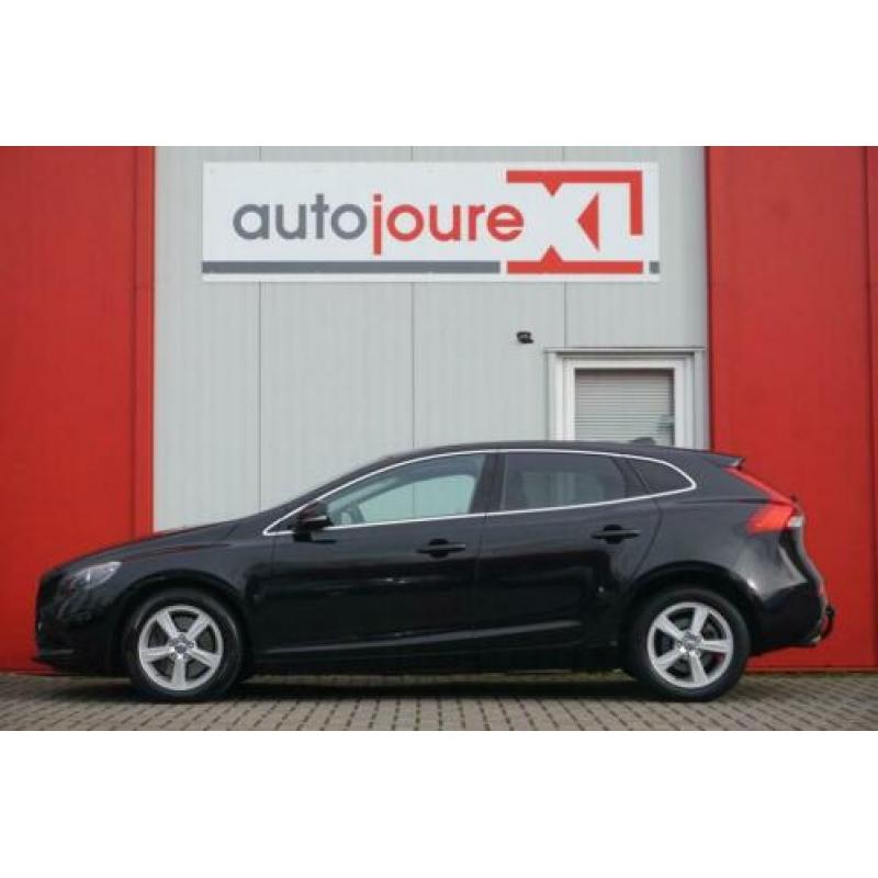 Volvo V40 2.0 D4 190 pk Summum Business / Harman Kardon / ad