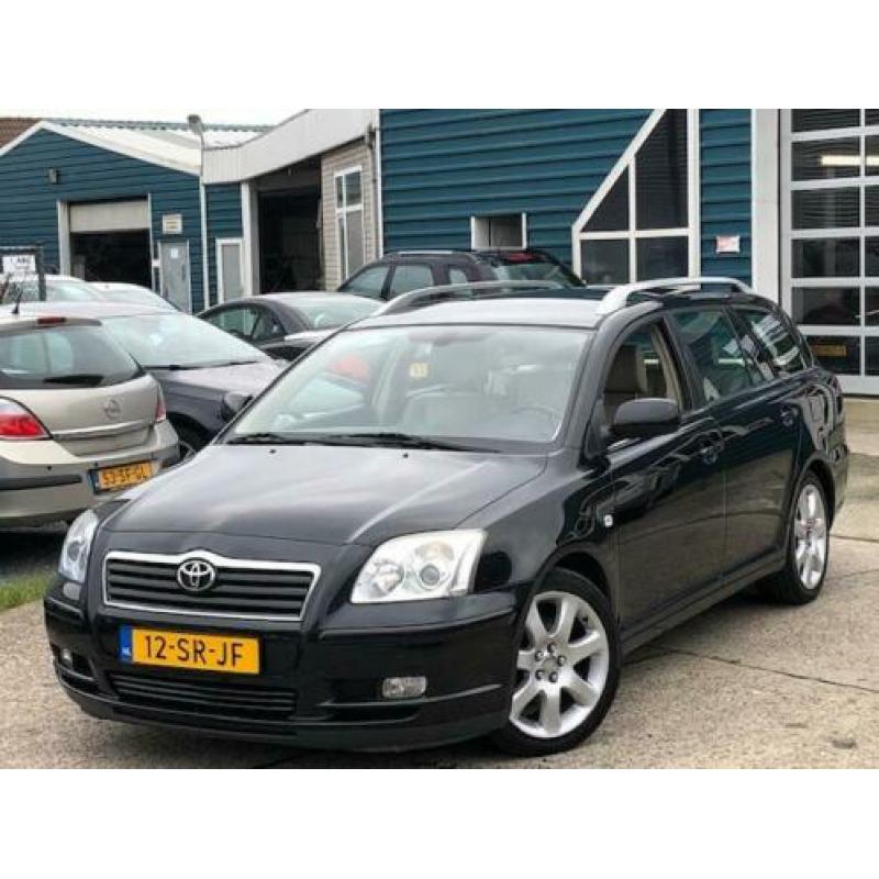 Toyota Avensis Wagon 2.0-16V VVTi Executive Automaat/ECC/LMV