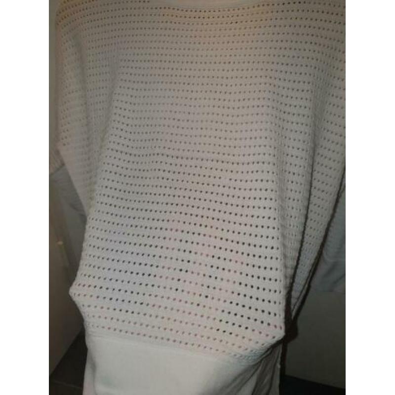 Karen Millen top size 3 (mt 38-40) wit