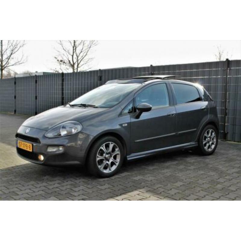 Fiat Punto Evo 1.3 M-Jet Lounge Panoramadak Navi Cruise Priv