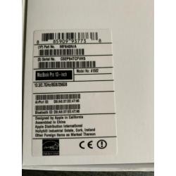 Mooie MacBook Pro 2015 13-inch, 2.7 GHz, 256 GB, 2 opladers