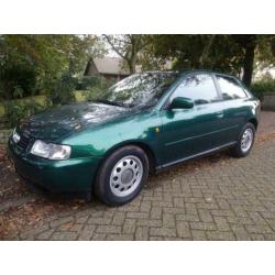 Audi A3 1.6 Attraction (bj 2000)