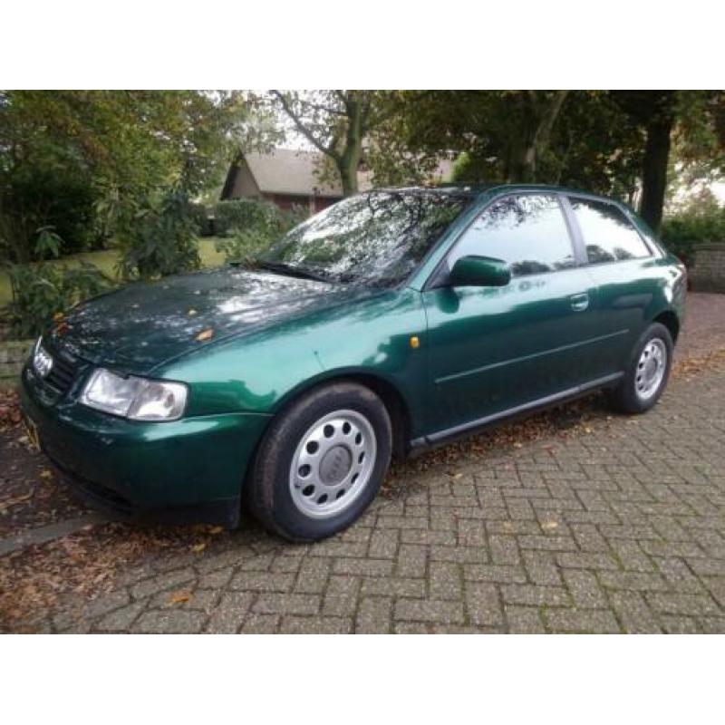 Audi A3 1.6 Attraction (bj 2000)
