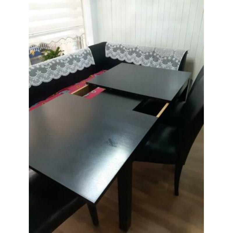 Tafel, hoekbank bijna gratis af te halen