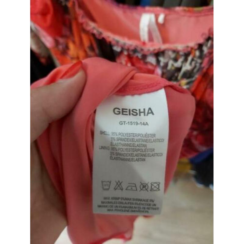 Jurk45 - Super fleurige Geisha jurk maat s (1)