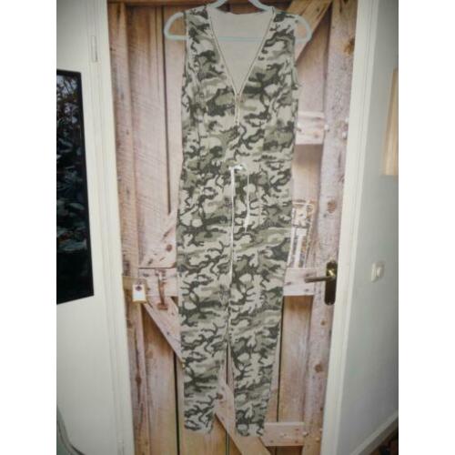 jumpsuit maat 40 42