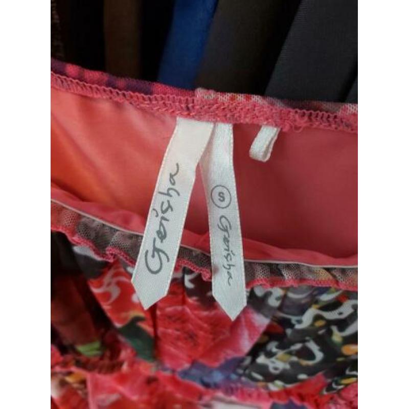 Jurk45 - Super fleurige Geisha jurk maat s (1)