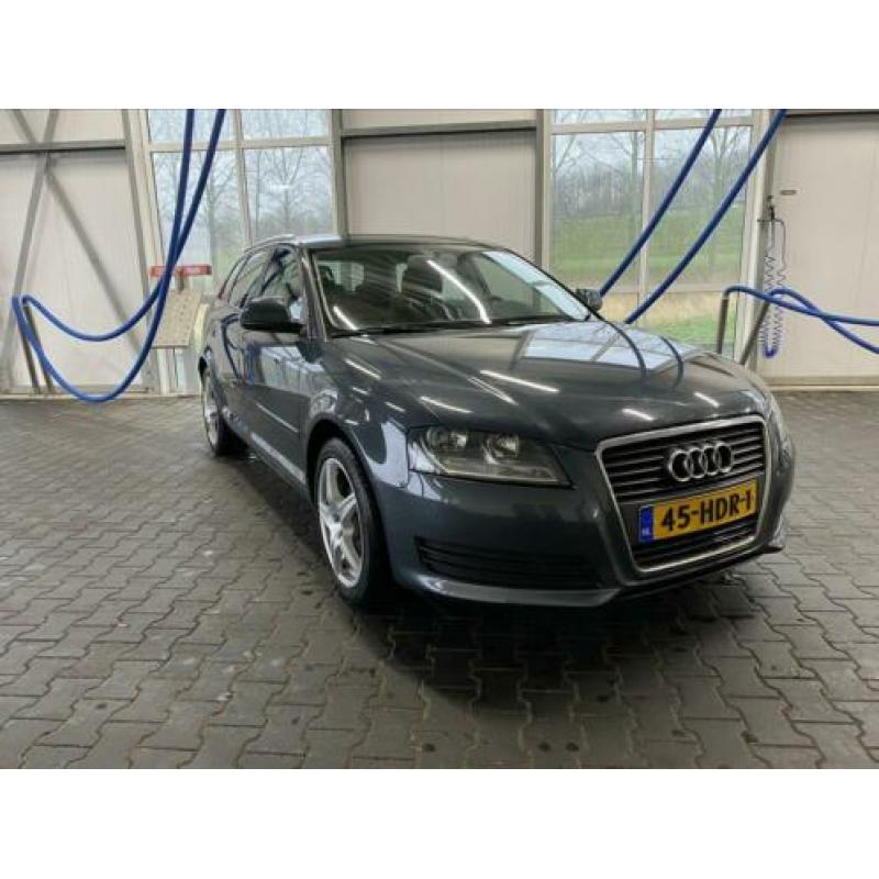 Audi A3 Sportback 2.0 TDI 140pk 2008 Grijs