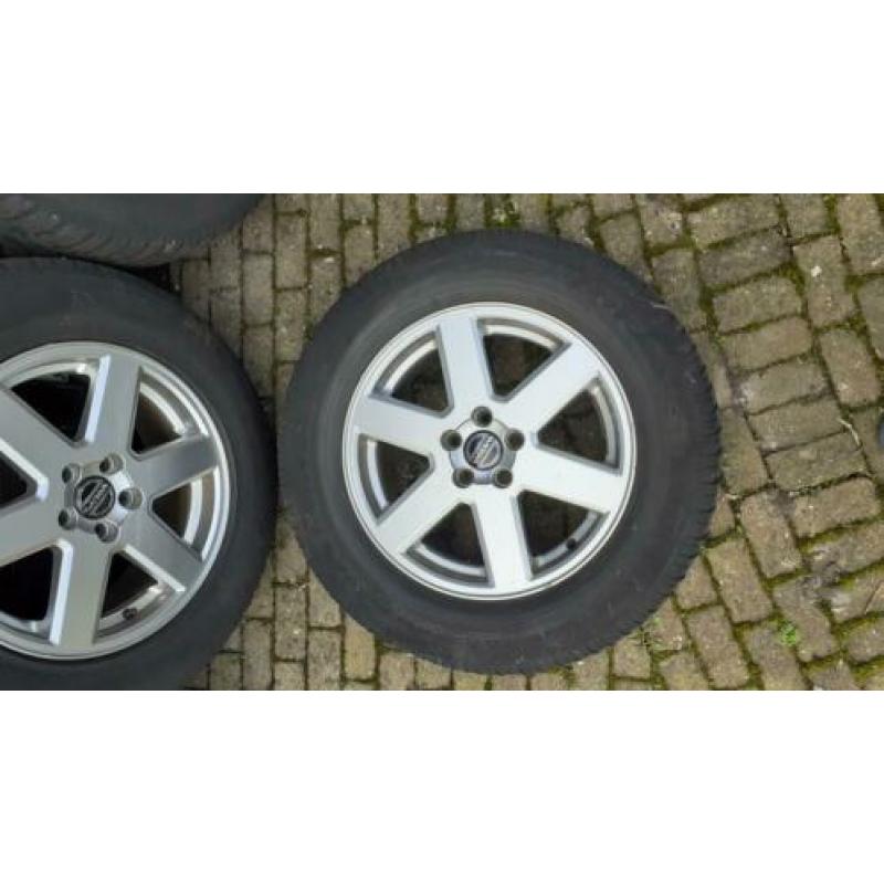 Volvo XC90 Borbet velgen 17 inch winterbanden