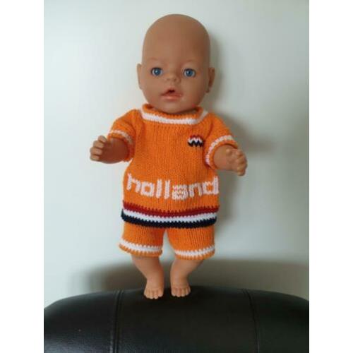 Oranje set babyborn / baby born. 7,00 per stuk. 2 voor 12,00