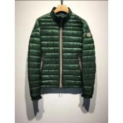 Moncler Jas Daniel Nieuw inclusief toebehoren Maat 2