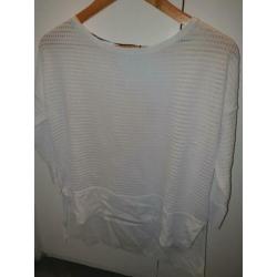 Karen Millen top size 3 (mt 38-40) wit
