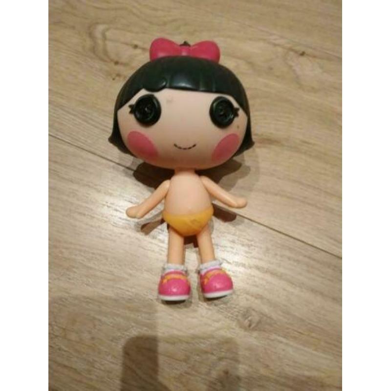 Lalaloopsy poppen 8 stuks groot en klein in nette staat
